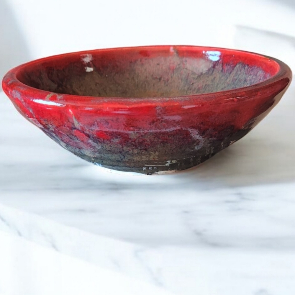 Large Studio Pottery Bowl Artist Signed Red Tie Dye Drip Glaze Signed Jay
